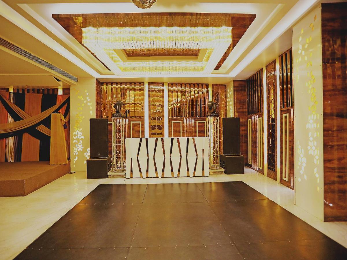 Fabhotel Ronald Inn Faridabad Buitenkant foto