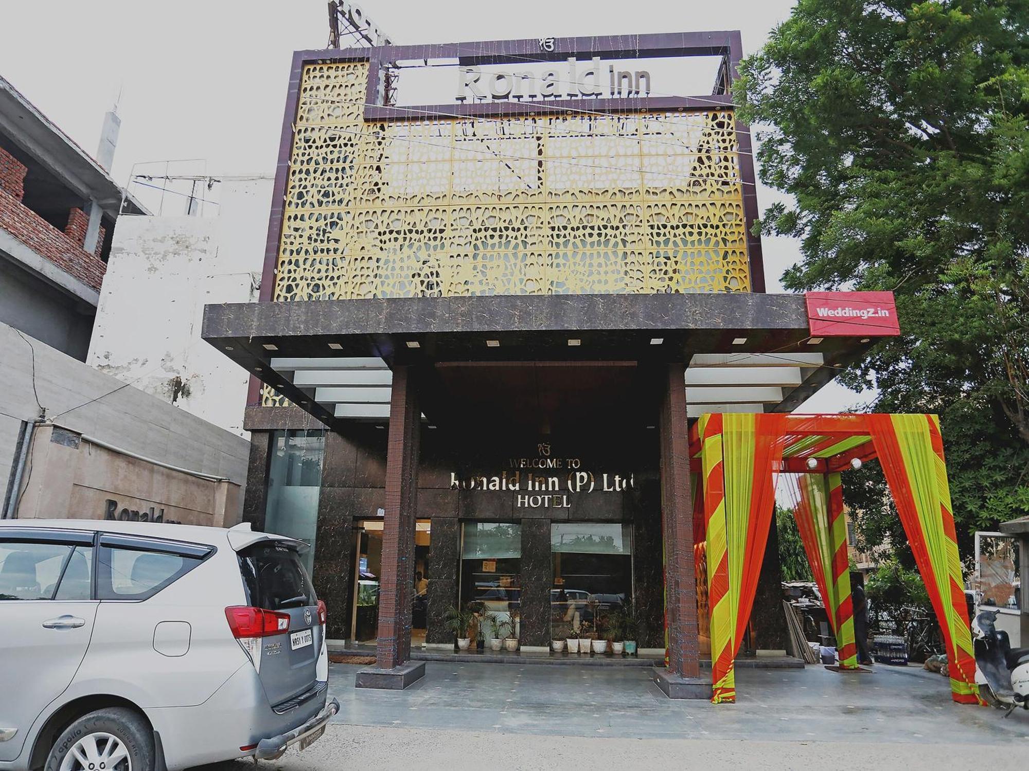 Fabhotel Ronald Inn Faridabad Buitenkant foto