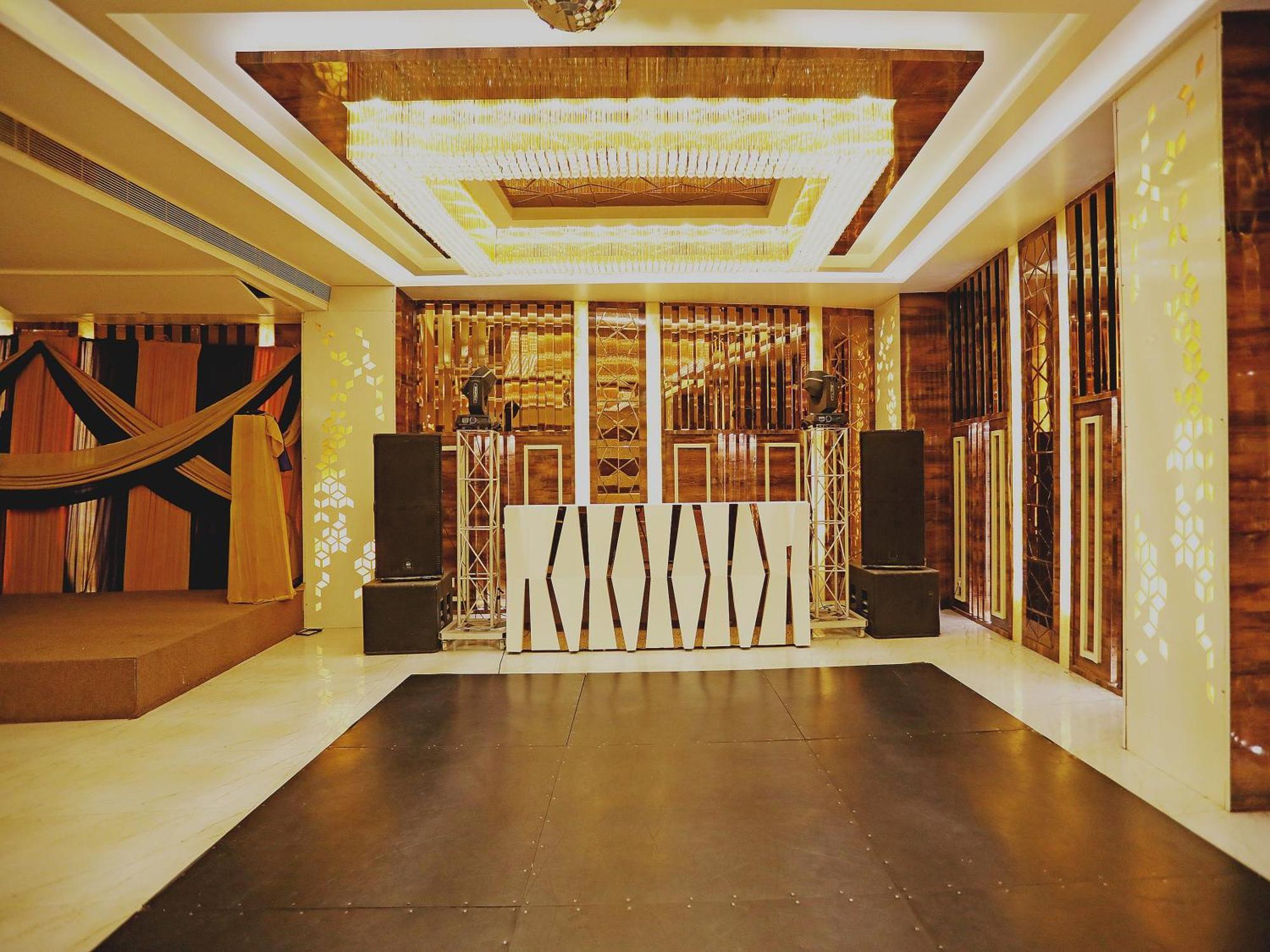 Fabhotel Ronald Inn Faridabad Buitenkant foto
