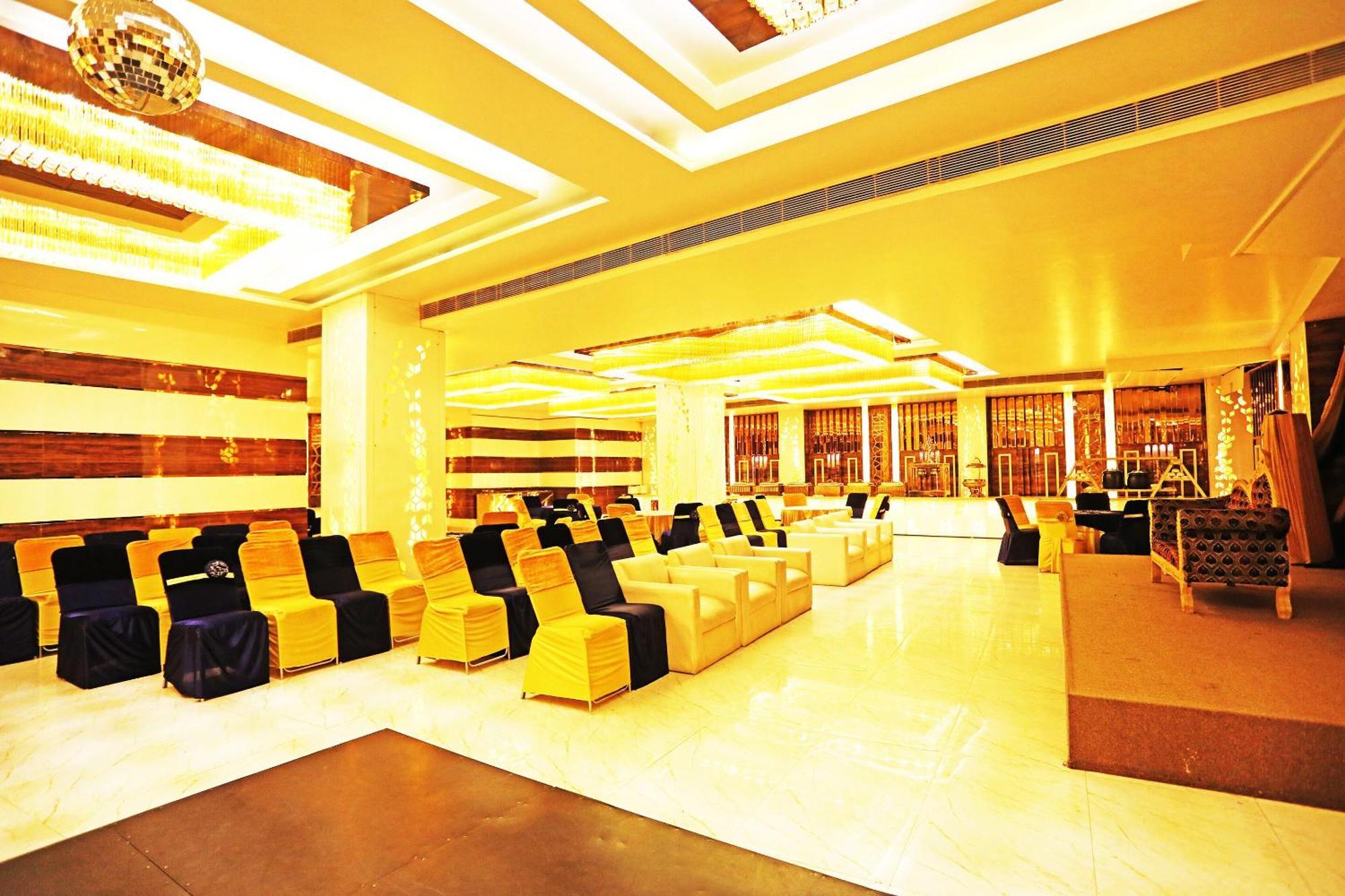 Fabhotel Ronald Inn Faridabad Buitenkant foto